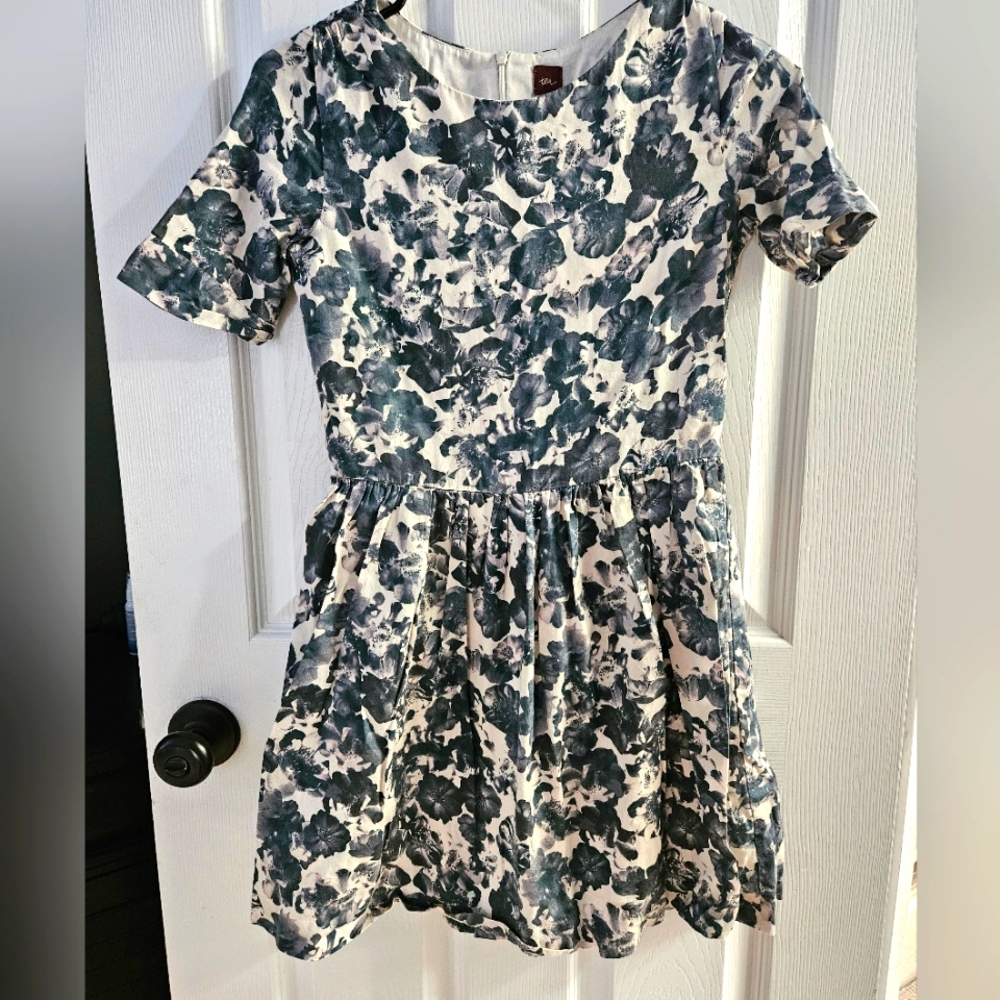 Girl's Tea Collection short sleeve, dress, size 12